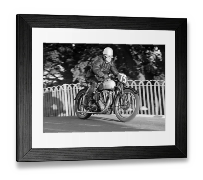Framed Print : Len Bolshaw (Triumph) 1949 Lightweight Clubman TT Framed Print : Len Bolshaw (Triumph) 1949 Lightweight Clubman TT