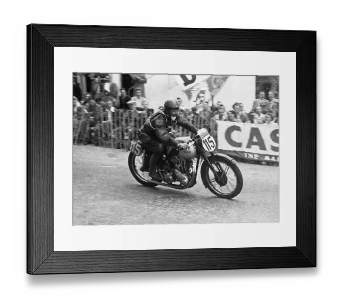 Framed Print : Len Bolshaw (Triumph) 1950 Lightweight Clubman TT Framed Print : Len Bolshaw (Triumph) 1950 Lightweight Clubman TT