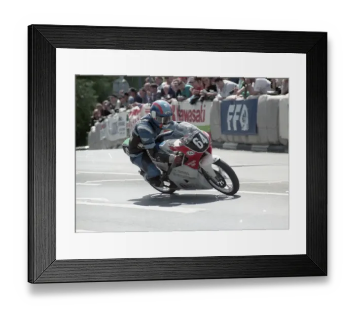 Framed Print : Gary Dynes (Yamaha) 1994 Ultra Lightweight TT Framed Print : Gary Dynes (Yamaha) 1994 Ultra Lightweight TT