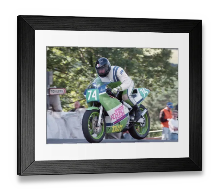 Framed Print : Andy Thompson (Kawasaki) 1993 Newcomers Manx Grand Prix Framed Print : Andy Thompson (Kawasaki) 1993 Newcomers Manx Grand Prix