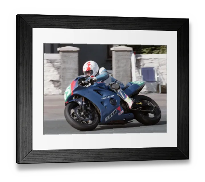 Framed Print : Stuart Harris (Suzuki) 1993 Newcomers Manx Grand Prix Framed Print : Stuart Harris (Suzuki) 1993 Newcomers Manx Grand Prix