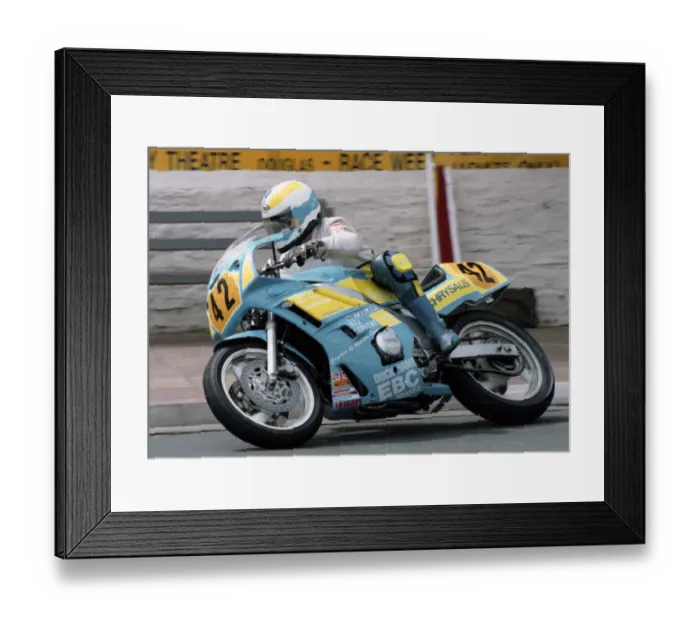 Framed Print : Dave Morris (Yamaha) 1991 Supersport 600 TT Framed Print : Dave Morris (Yamaha) 1991 Supersport 600 TT