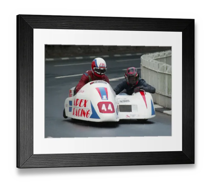 Framed Print : Steve Langham & Ian Ward (Yamaha) 1996 Sidecar TT Framed Print : Steve Langham & Ian Ward (Yamaha) 1996 Sidecar TT