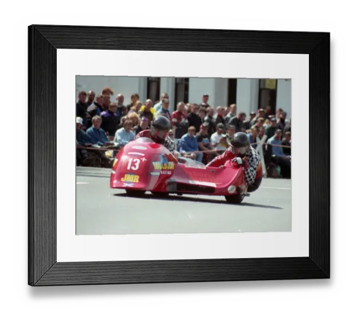 Framed Print : Stuart Muldoon & Chris Gusman (Ireson Yamaha) 1996 Sidecar TT
