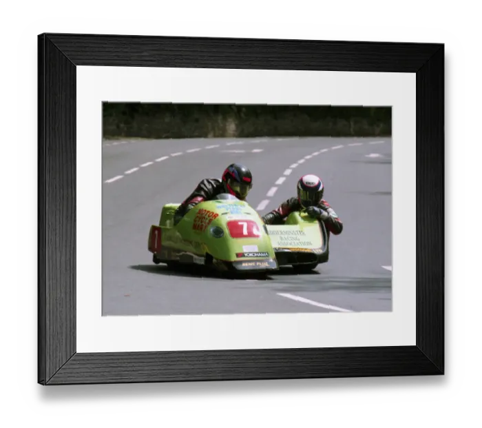 Framed Print : Kenny Howles & Steve Pointer (Ireson Mistral Yamaha) 1996 Sidecar TT Framed Print : Kenny Howles & Steve Pointer (Ireson Mistral Yamaha) 1996 Sidecar TT