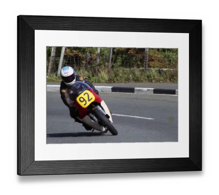 Framed Print : Adrian Sellars (Norton) 1990 Senior Classic Manx Grand Prix Framed Print : Adrian Sellars (Norton) 1990 Senior Classic Manx Grand Prix