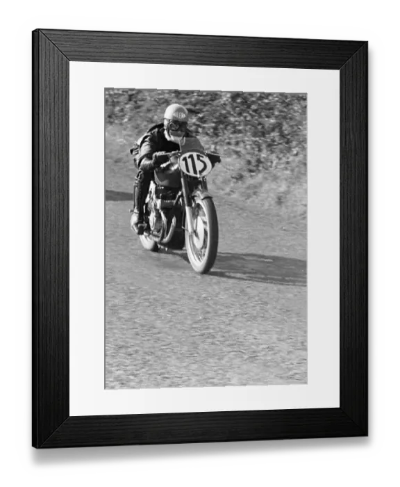 Framed Print : Alfredo Milani (Gilera) 1951 Senior Ulster Grand Prix Framed Print : Alfredo Milani (Gilera) 1951 Senior Ulster Grand Prix