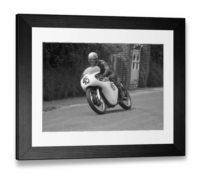 Framed Print : Alan Harris (Matchless) 1964 Senior TT Framed Print : Alan Harris (Matchless) 1964 Senior TT