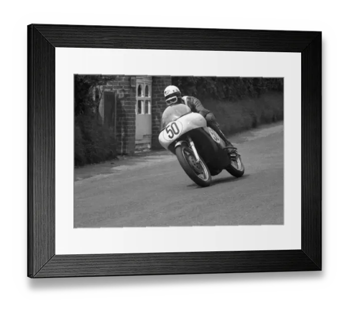 Framed Print : Walter Scheimann (Norton) 1964 Senior TT Framed Print : Walter Scheimann (Norton) 1964 Senior TT