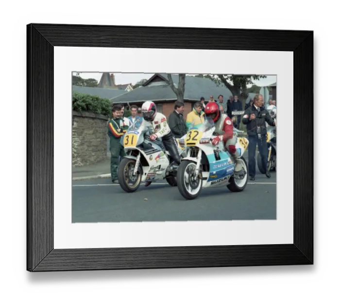 Framed Print : Ray Evans (Yamaha) & Chris Hook (Suzuki) 1989 Senior Manx Grand Prix Framed Print : Ray Evans (Yamaha) & Chris Hook (Suzuki) 1989 Senior Manx Grand Prix