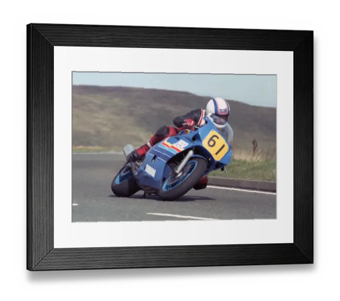Framed Print : Alex Aiken (Yamaha) 1989 Senior Manx Grand Prix Framed Print : Alex Aiken (Yamaha) 1989 Senior Manx Grand Prix