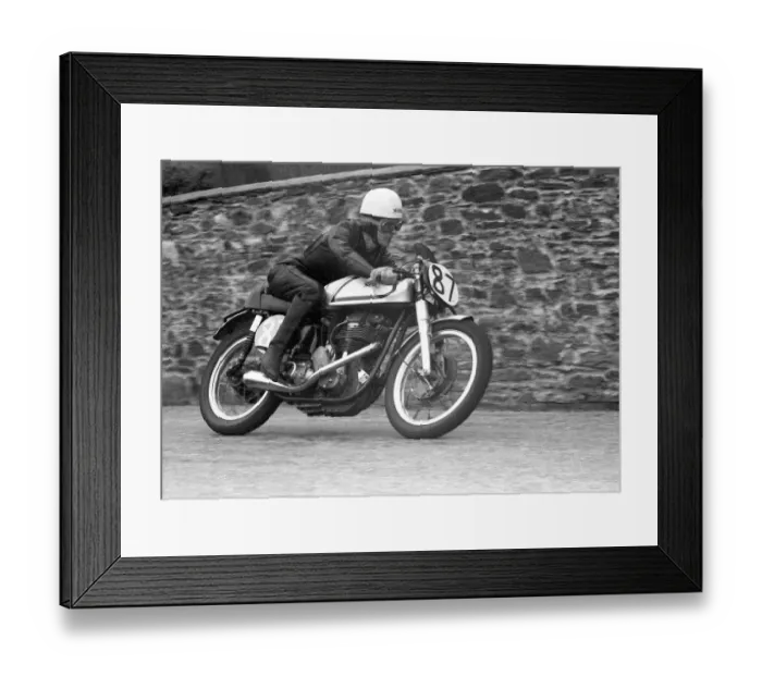 Framed Print : Ron Lilley (Norton) 1957 Junior TT Framed Print : Ron Lilley (Norton) 1957 Junior TT