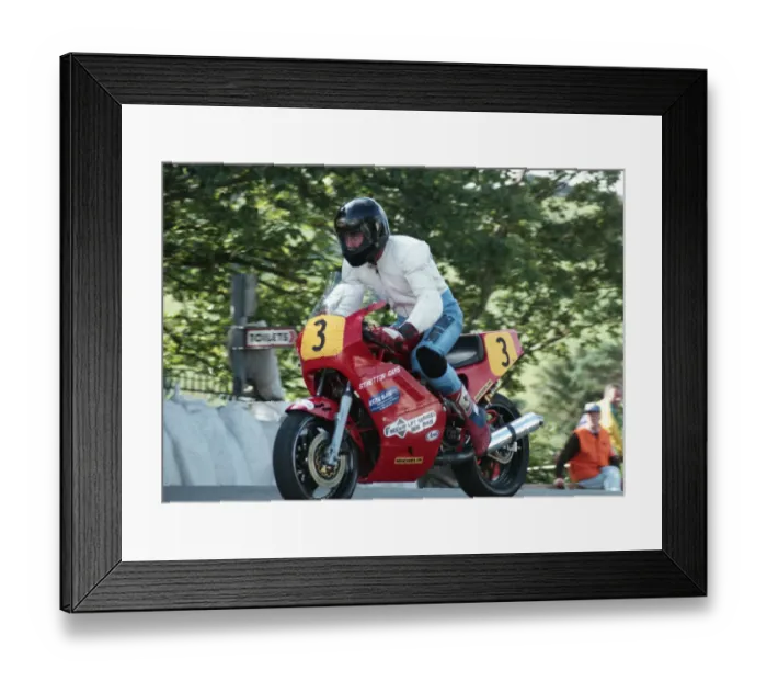 Framed Print : Andrew Brown (Ducati) 1993 Newcomers Manx Grand Prix Framed Print : Andrew Brown (Ducati) 1993 Newcomers Manx Grand Prix