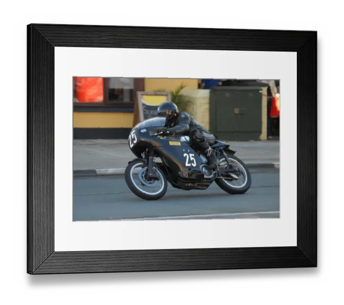 Framed Print : Ken Davis (Norton) 2008 Senior Classic Manx Grand Prix Framed Print : Ken Davis (Norton) 2008 Senior Classic Manx Grand Prix