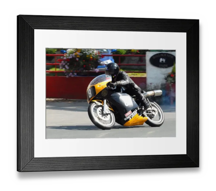 Framed Print : Ken Davis (Honda) 2010 Senior Classic TT Framed Print : Ken Davis (Honda) 2010 Senior Classic TT