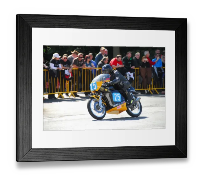 Framed Print : Ken Davis (Honda) 2014 Junior Classic TT Framed Print : Ken Davis (Honda) 2014 Junior Classic TT