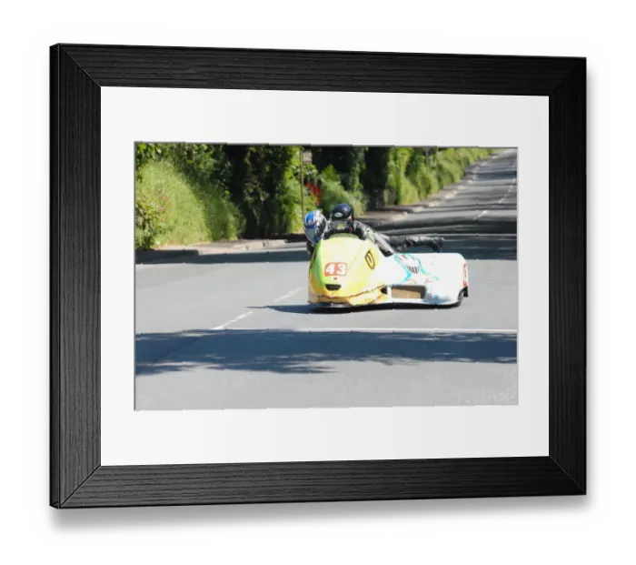 Framed Print : Mick Donovan & Colin Smyth (Suzuki) 2011 Sidecar TT