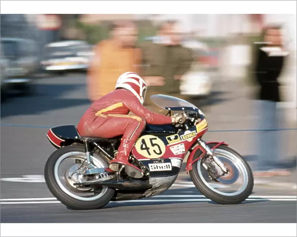 George Fogarty (Yamaha) 1975 Senior TT