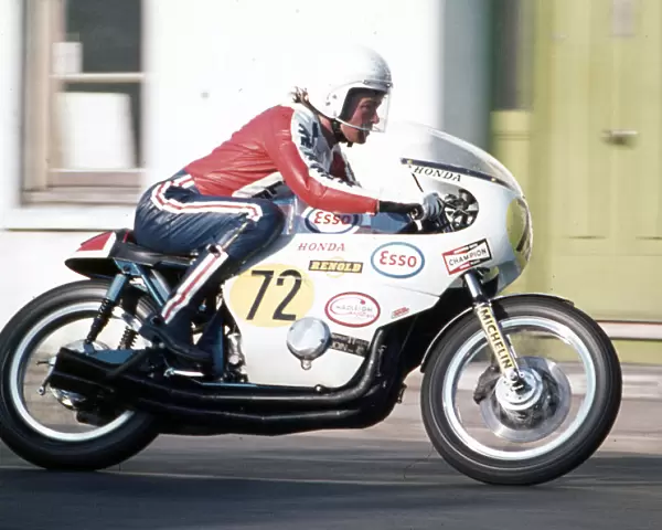 Hartley Kerner (Honda) 1975 Senior TT