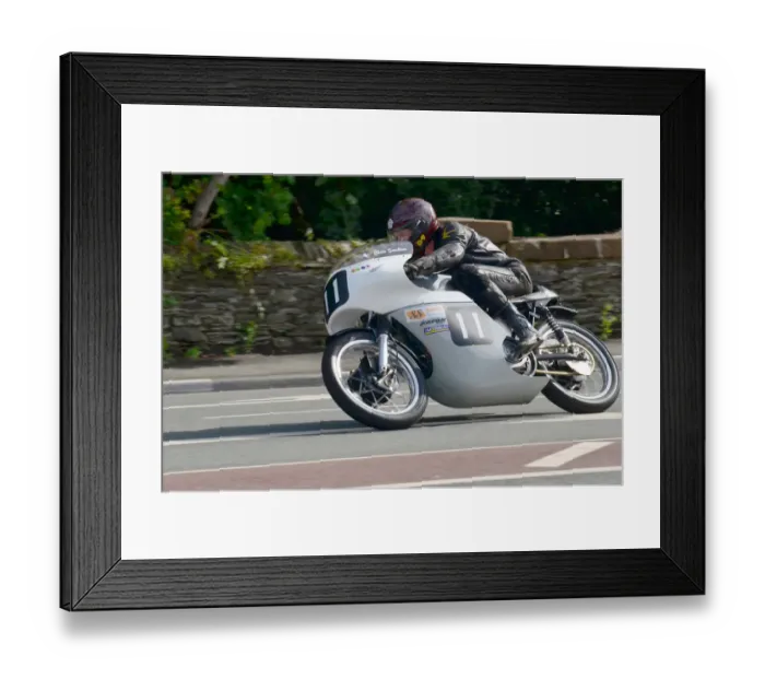 Framed Print : Chris Swallow (Norton) 2012 Senior Classic Manx Grand Prix