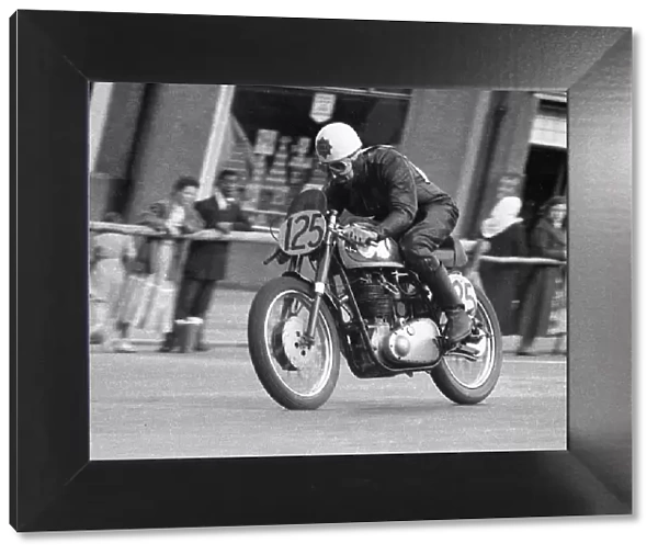 Owen Parkin (BSA) 1957 Junior Newcomers Manx Grand Prix