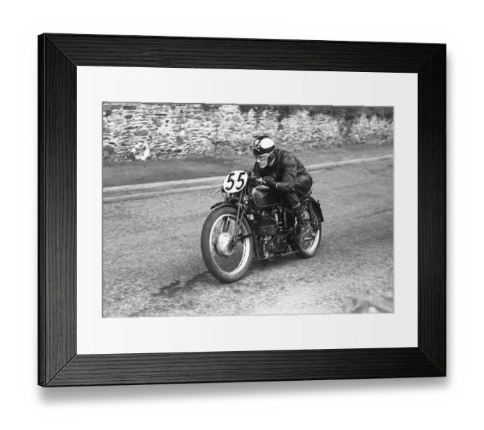 Framed Print : A Brooks (Velocette) 1952 Junior Manx Grand Prix practice Framed Print : A Brooks (Velocette) 1952 Junior Manx Grand Prix practice