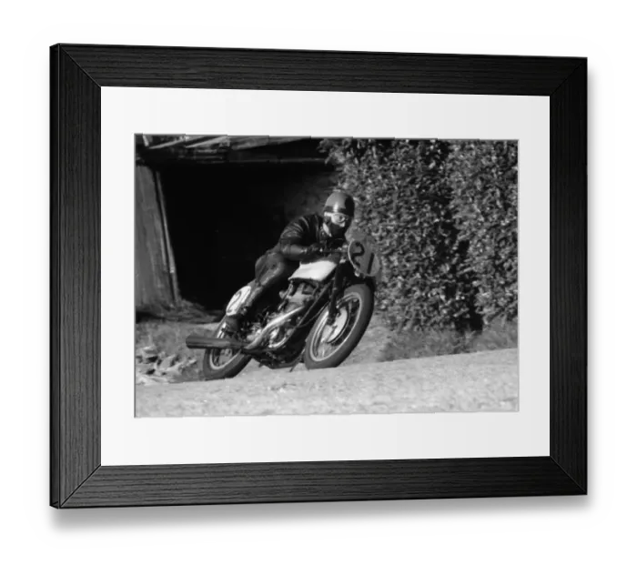 Framed Print : Victor Broome (BSA) 1958 Newcomers Manx Grand Prix Framed Print : Victor Broome (BSA) 1958 Newcomers Manx Grand Prix