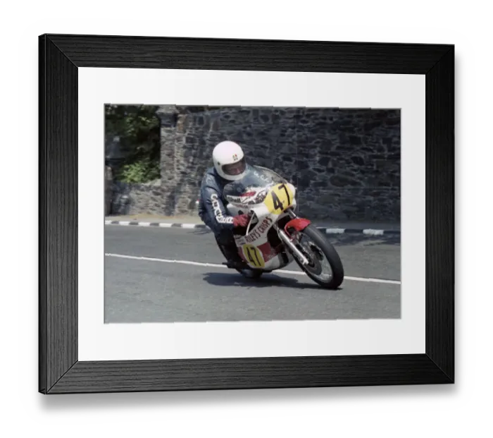 Framed Print : Rick Burrows (Yamaha) 1978 Senior TT Framed Print : Rick Burrows (Yamaha) 1978 Senior TT