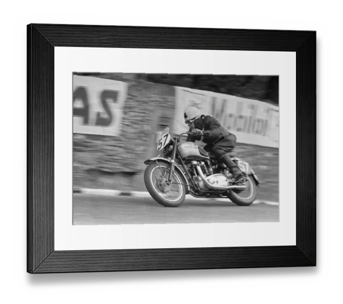 Framed Print : Jim Bollington (Triumph) 1950 Senior Clubman TT Framed Print : Jim Bollington (Triumph) 1950 Senior Clubman TT