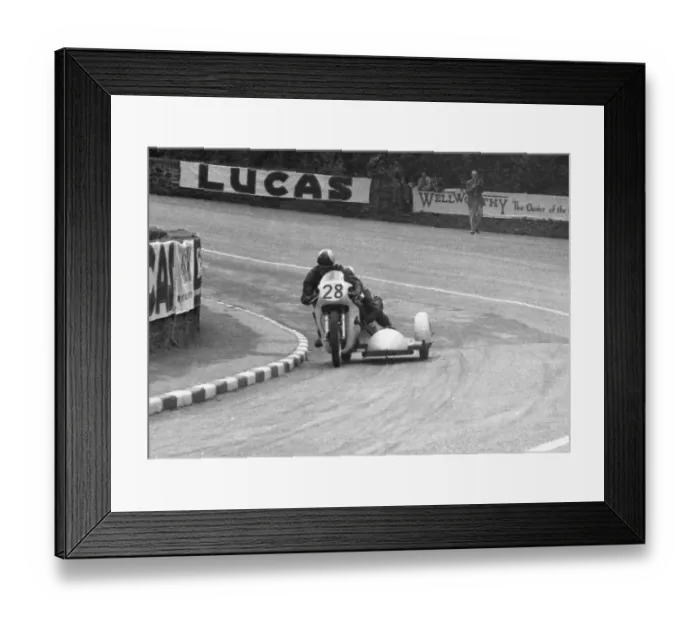 Framed Print : Jim Bollington & Don Simpson (Triumph) 1960 Sidecar TT Framed Print : Jim Bollington & Don Simpson (Triumph) 1960 Sidecar TT