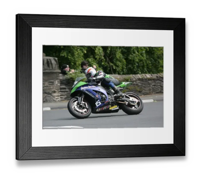 Framed Print : Dan Kneen (Kawasaki) 2011 Superbike TT Framed Print : Dan Kneen (Kawasaki) 2011 Superbike TT