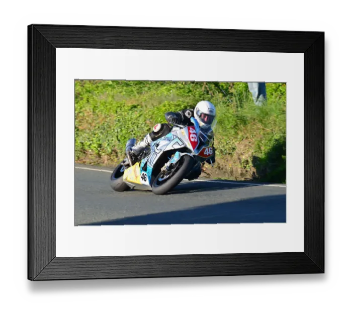 Framed Print : Dean Harrison (Yamaha) 2012 Superstock TT Framed Print : Dean Harrison (Yamaha) 2012 Superstock TT