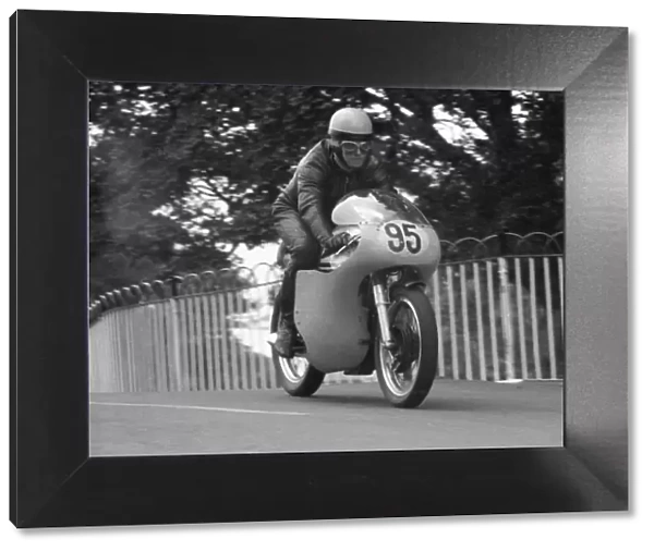 Harold Taylor (Norton) 1962 Senior Manx Grand Prix
