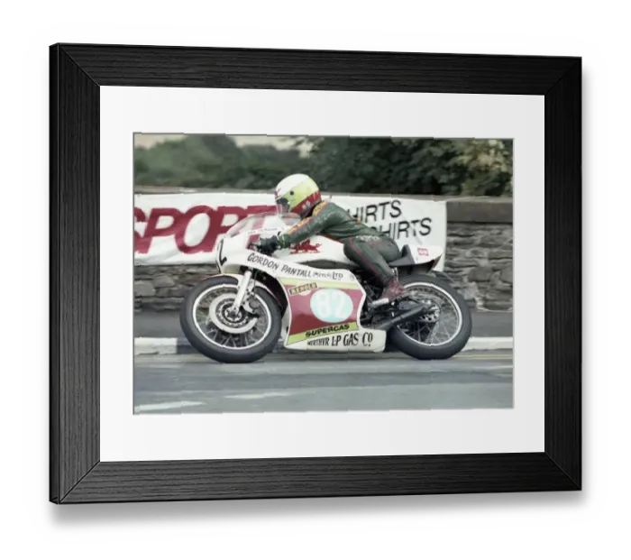 Framed Print : Colin Bevan (Pantall Yamaha) 1978 Junior Manx Grand Prix Framed Print : Colin Bevan (Pantall Yamaha) 1978 Junior Manx Grand Prix