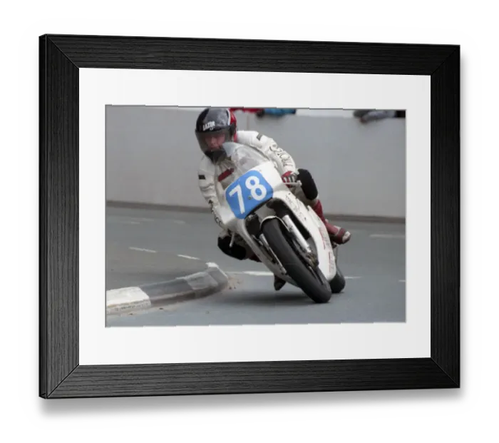 Framed Print : Arthur Clay (Yamaha) 1990 Junior Manx Grand Prix Framed Print : Arthur Clay (Yamaha) 1990 Junior Manx Grand Prix