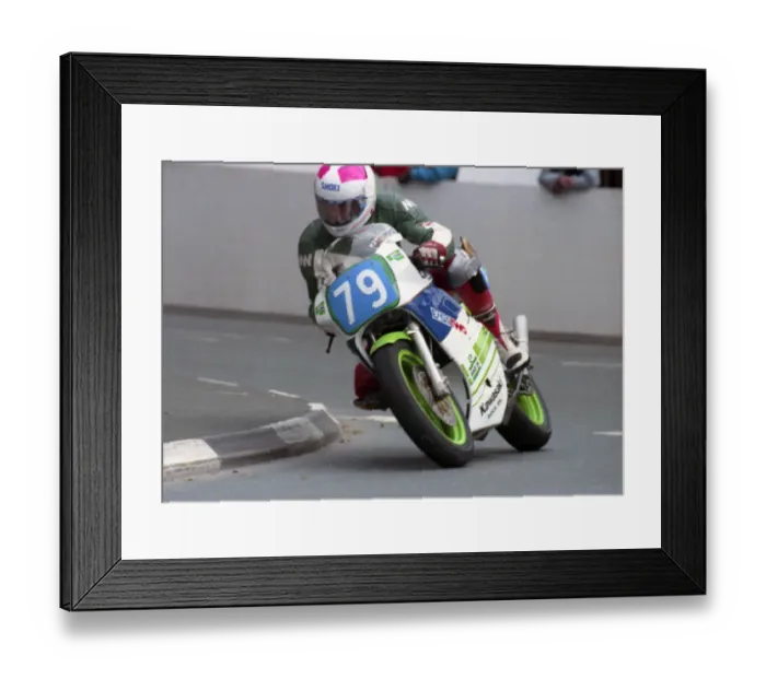 Framed Print : Brian Hogg (Kawasaki) 1990 Junior Manx Grand Prix Framed Print : Brian Hogg (Kawasaki) 1990 Junior Manx Grand Prix