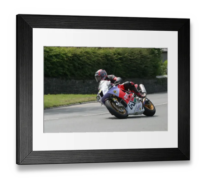Framed Print : Dave Milling (Aprilia) 2007 Superbike TT Framed Print : Dave Milling (Aprilia) 2007 Superbike TT