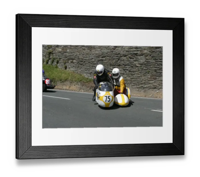 Framed Print : Derek Rumble & Mal Corfield (Rumble BSA) 2005 Classic Lap Framed Print : Derek Rumble & Mal Corfield (Rumble BSA) 2005 Classic Lap