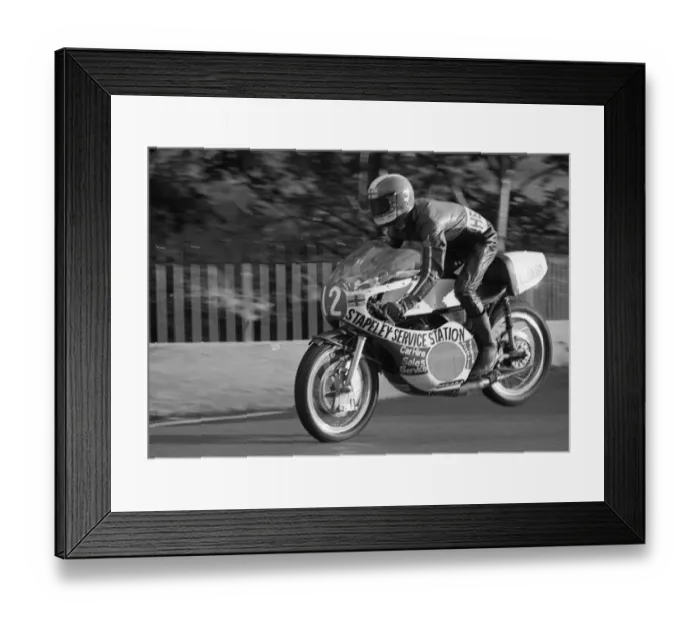 Framed Print : Lee Heeson (Stapeley Yamaha) 1975 Lightweight Manx Grand Prix Framed Print : Lee Heeson (Stapeley Yamaha) 1975 Lightweight Manx Grand Prix