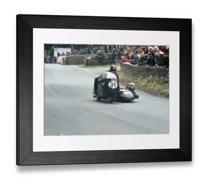 Framed Print : Norman Huntingford & Ray Lindsay (Matchless) 1965 Sidecar TT Framed Print : Norman Huntingford & Ray Lindsay (Matchless) 1965 Sidecar TT
