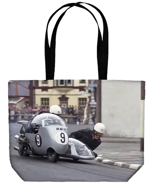 Colin Seeley & Wally Rawlings (BMW) 1965 Sidecar TT