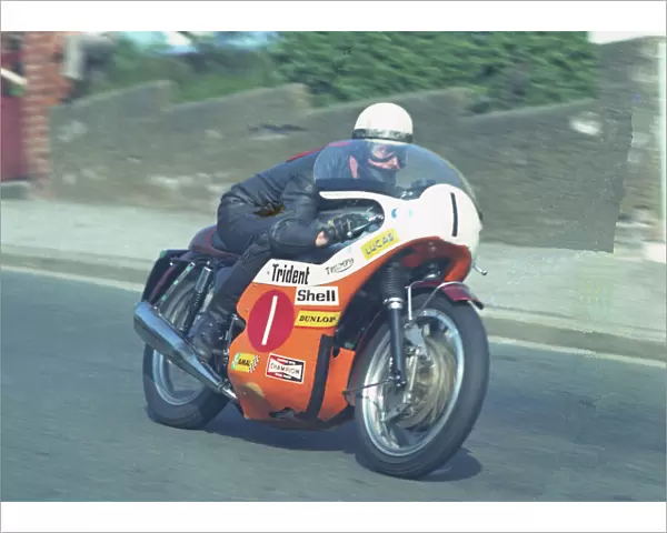 Malcolm Uphill (Triumph) 1970 Production TT
