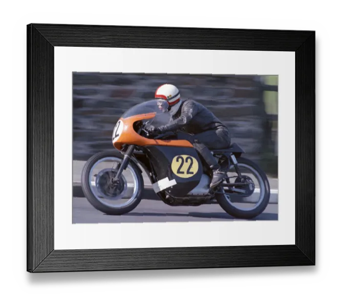 Framed Print : Paul Ward (BSA) 1967 Senior Manx Grand Prix Framed Print : Paul Ward (BSA) 1967 Senior Manx Grand Prix