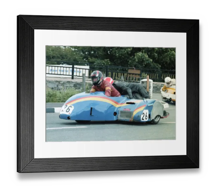Framed Print : Graham Parkins & Tony Parkins (Kawasaki) 1991 Southern 100 Framed Print : Graham Parkins & Tony Parkins (Kawasaki) 1991 Southern 100