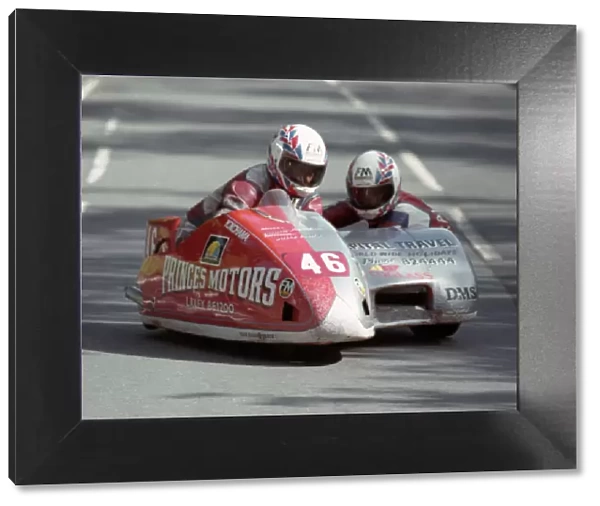 Dennis Proudman & Michael Craig (Princes Motors Baker Yamaha) 1994 Sidecar TT