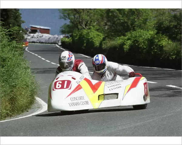 Bill Crook & Steve Lavender (Yamaha) 1993 Sidecar TT