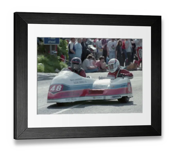 Framed Print : Gordon Jones & Mick Kneale (Shelbourne) 1994 Sidecar TT Framed Print : Gordon Jones & Mick Kneale (Shelbourne) 1994 Sidecar TT