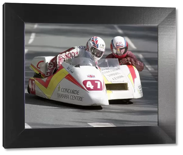 Bill Crook & Steve Lavender (Jacobs Yamaha) 1994 Sidecar TT