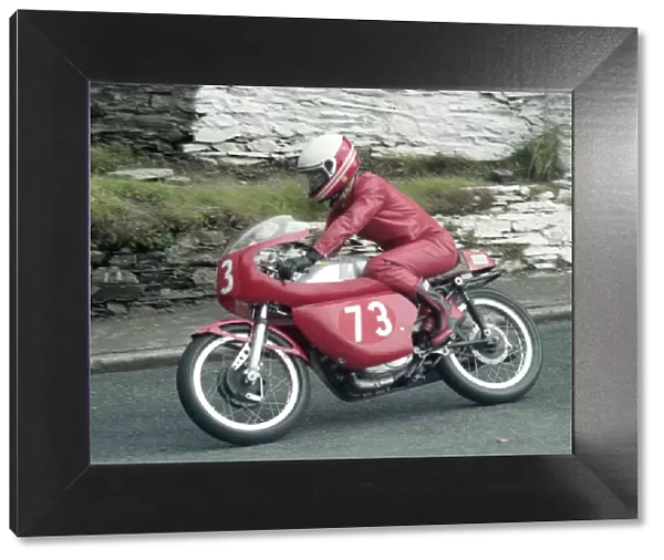Bob Millinship (Ducati) 1985 Newcomers Manx Grand Prix