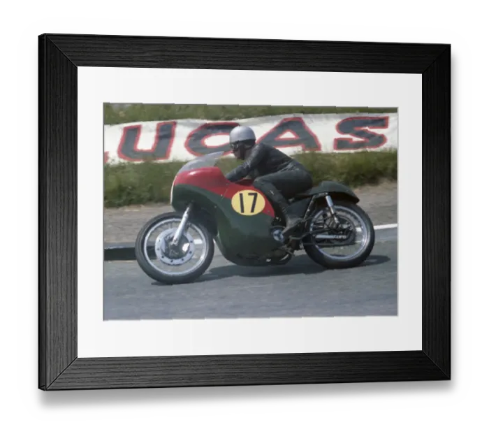 Framed Print : Selwyn Griffiths (Cowles Matchless) 1967 Senior TT Framed Print : Selwyn Griffiths (Cowles Matchless) 1967 Senior TT